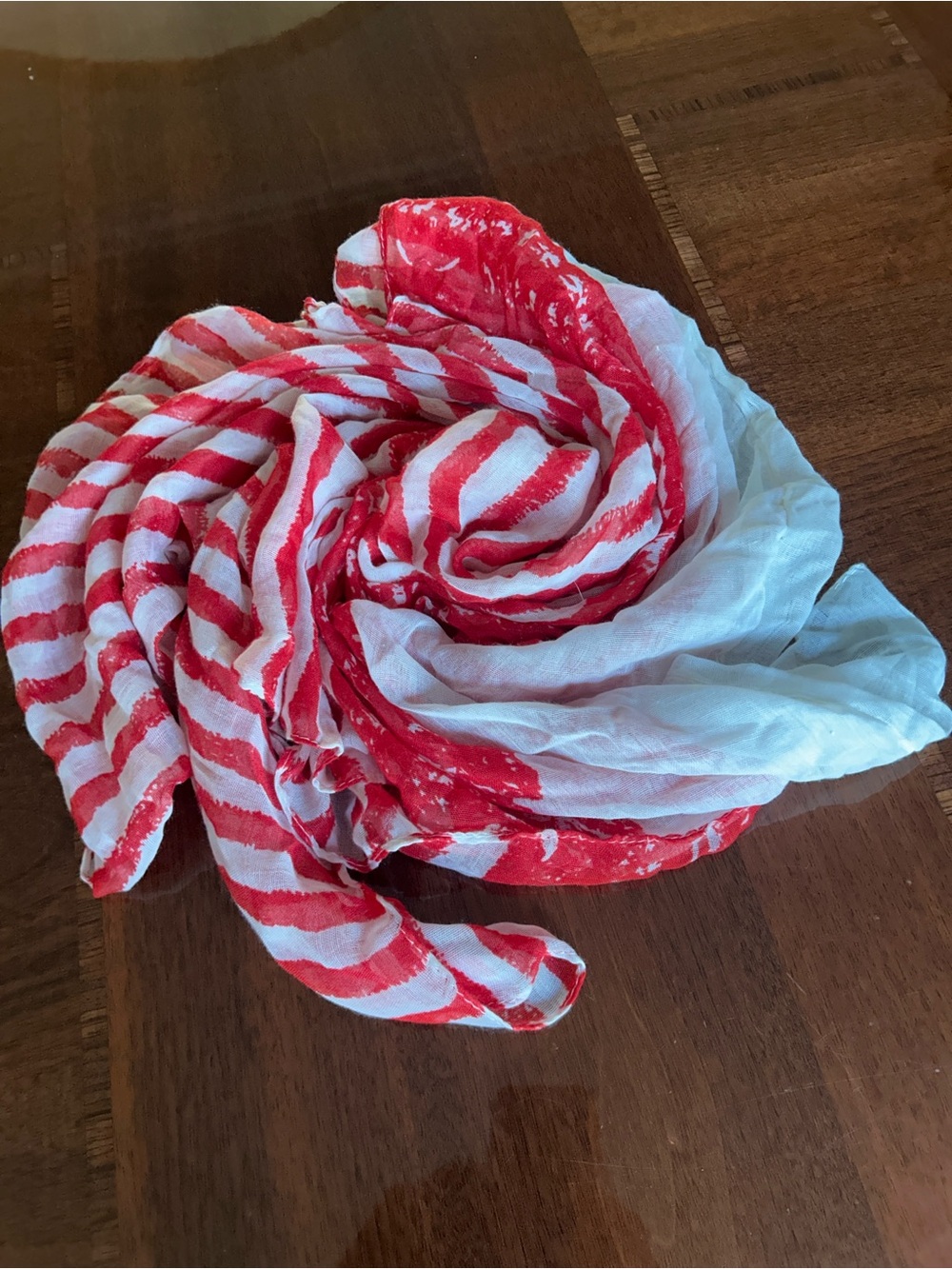 Red and White Striped Lightweight Scarf 29“ x 33“ circular